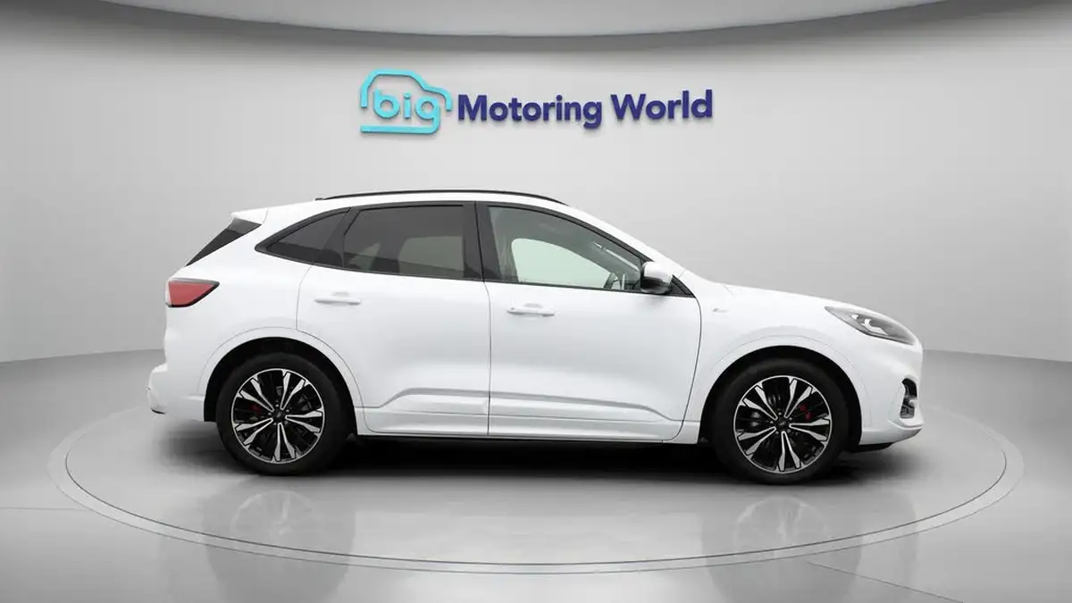 2021-ford-kuga-15-st-line-x-edition-big-8