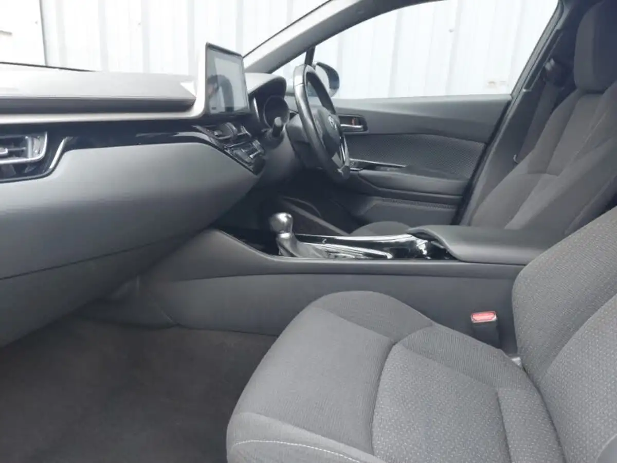 2019-toyota-c-hr-18-vvt-i-dynamic-big-4