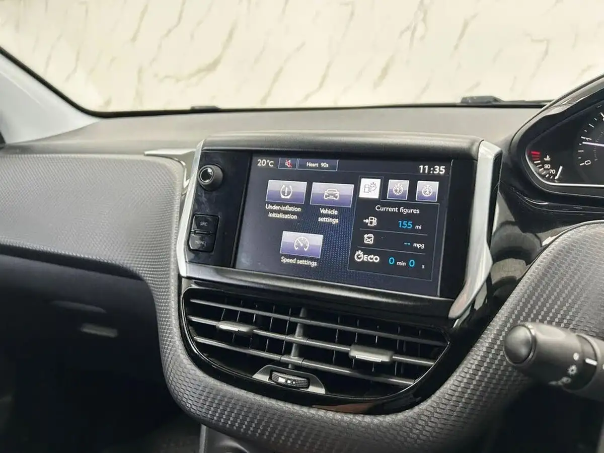 2015-peugeot-2008-crossover-16bluehdi-active-100bhp-ss-big-13
