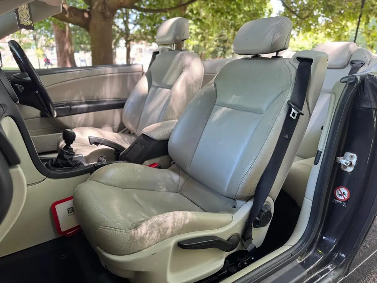 2005-saab-9-3-20-vector-18t-convertible-2d-big-20