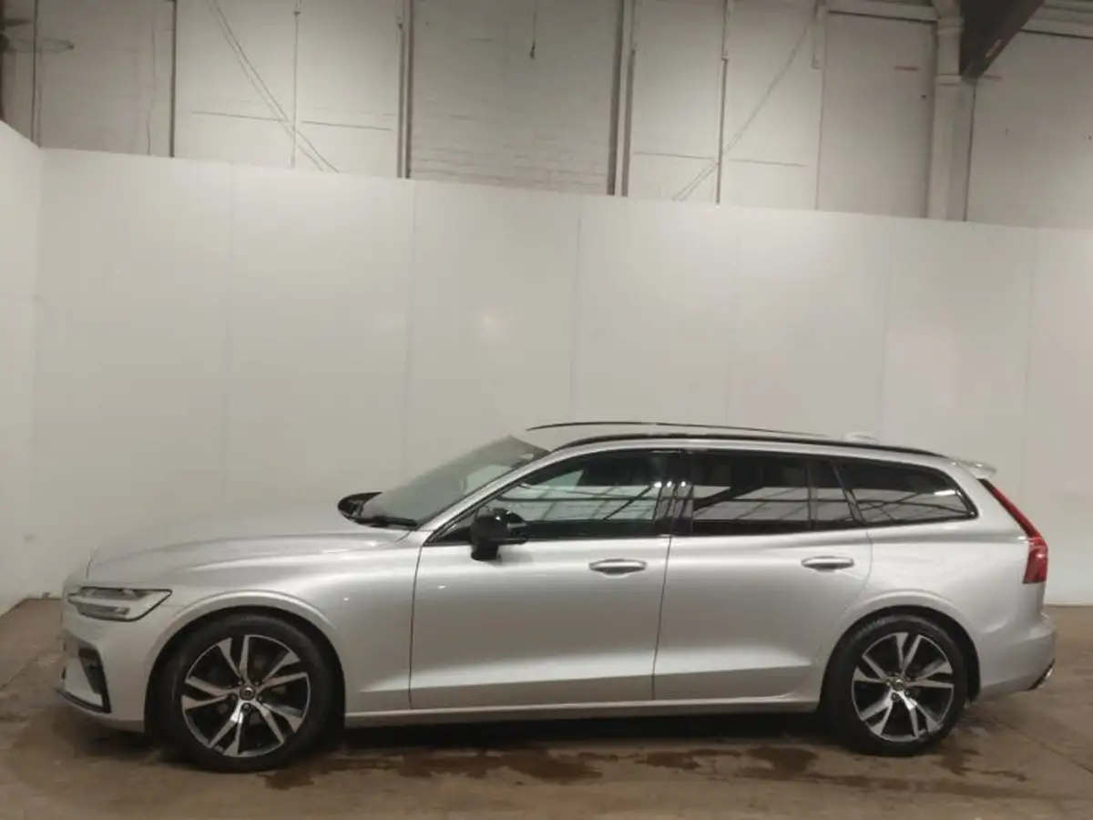 2020-volvo-v60-20td-d3-r-design-plus-geartronic-big-3