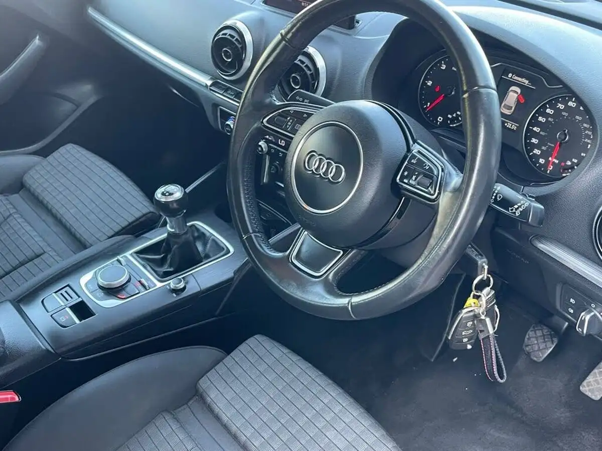 2014-audi-a3-20-tdi-sport-150ps-hatchback-3d-1968cc-big-11