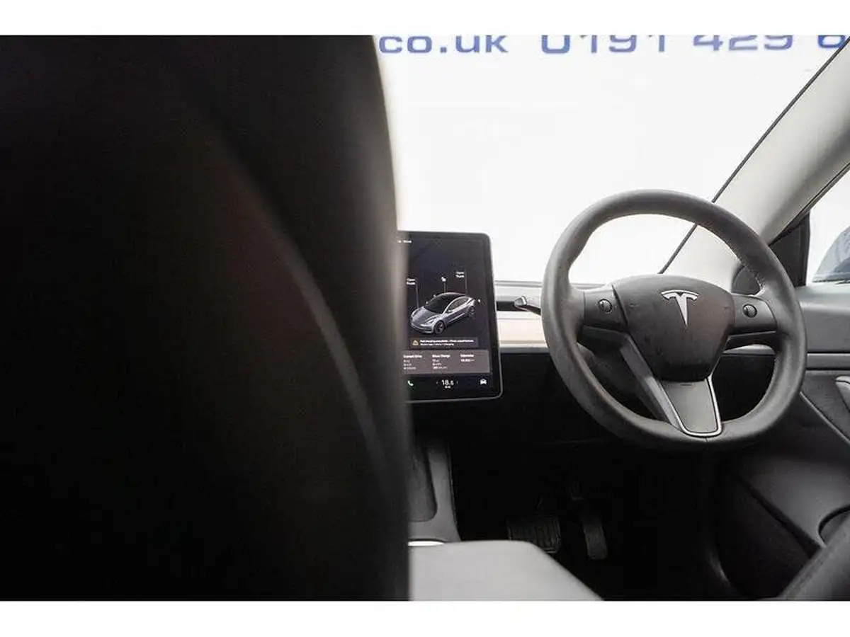 2021-tesla-model-3-e-standard-plus-big-35