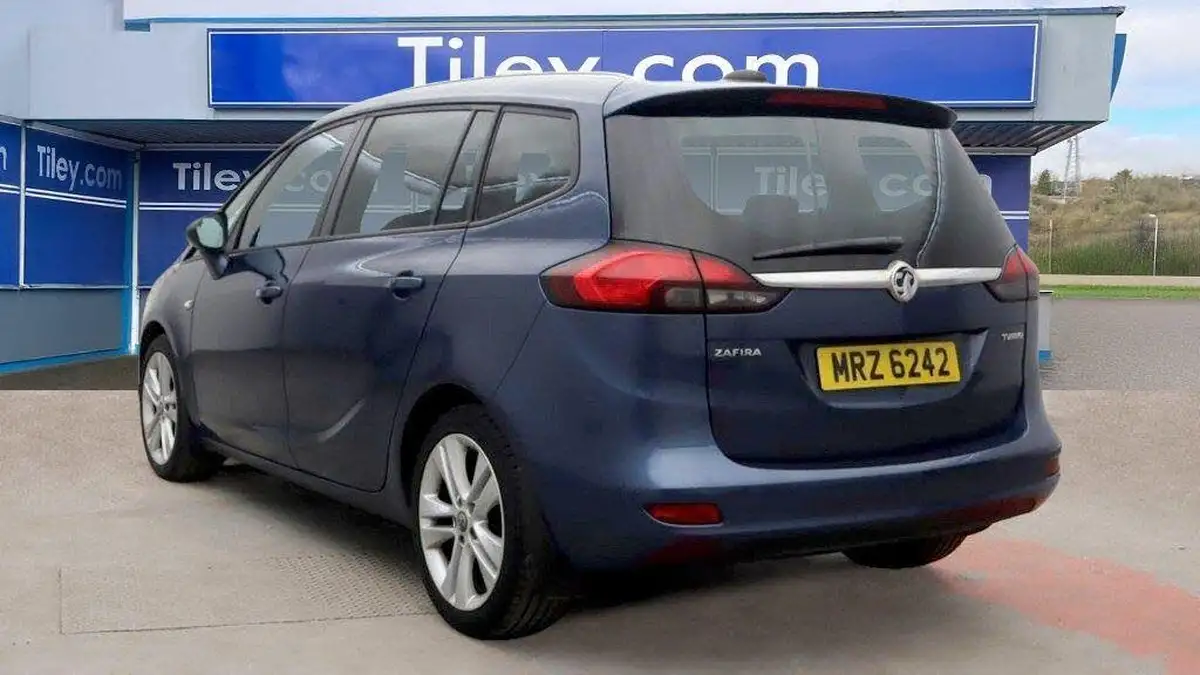 2017-vauxhall-zafira-tourer-14i-16v-turbo-sri-big-4