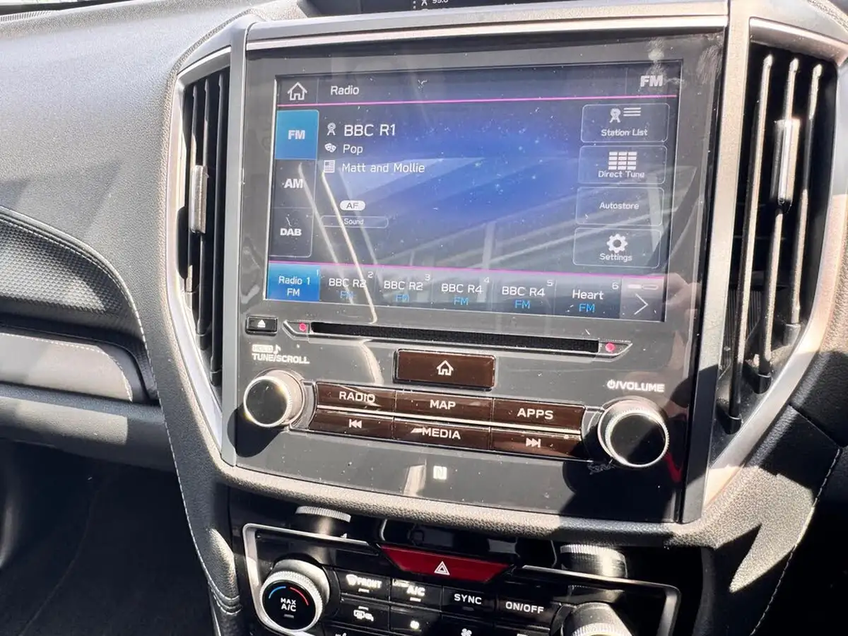 2019-subaru-forester-big-39