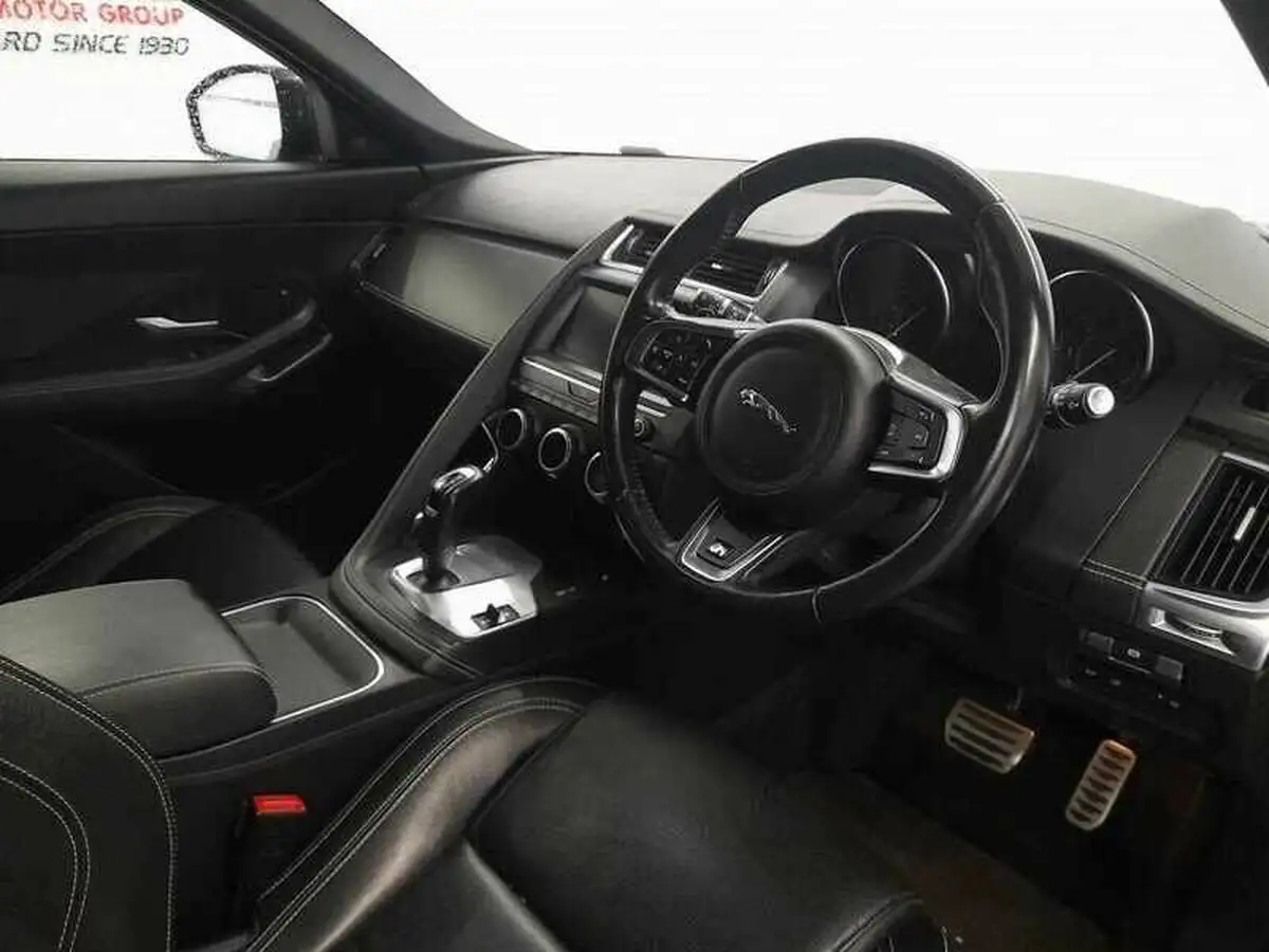 2018-jaguar-e-pace-20-i4d-r-dynamic-s-180ps-awd-auto-big-8