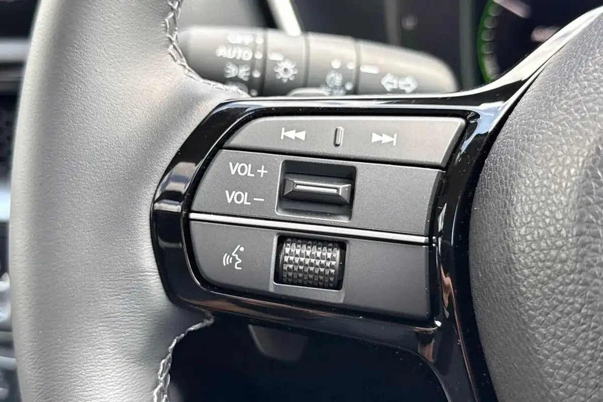 2025-honda-cr-v-20-i-mmd-elegance-big-27
