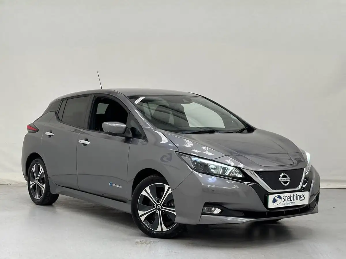 2020-nissan-leaf-e-n-connecta-big-0
