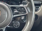 2019-porsche-macan-20-small-21