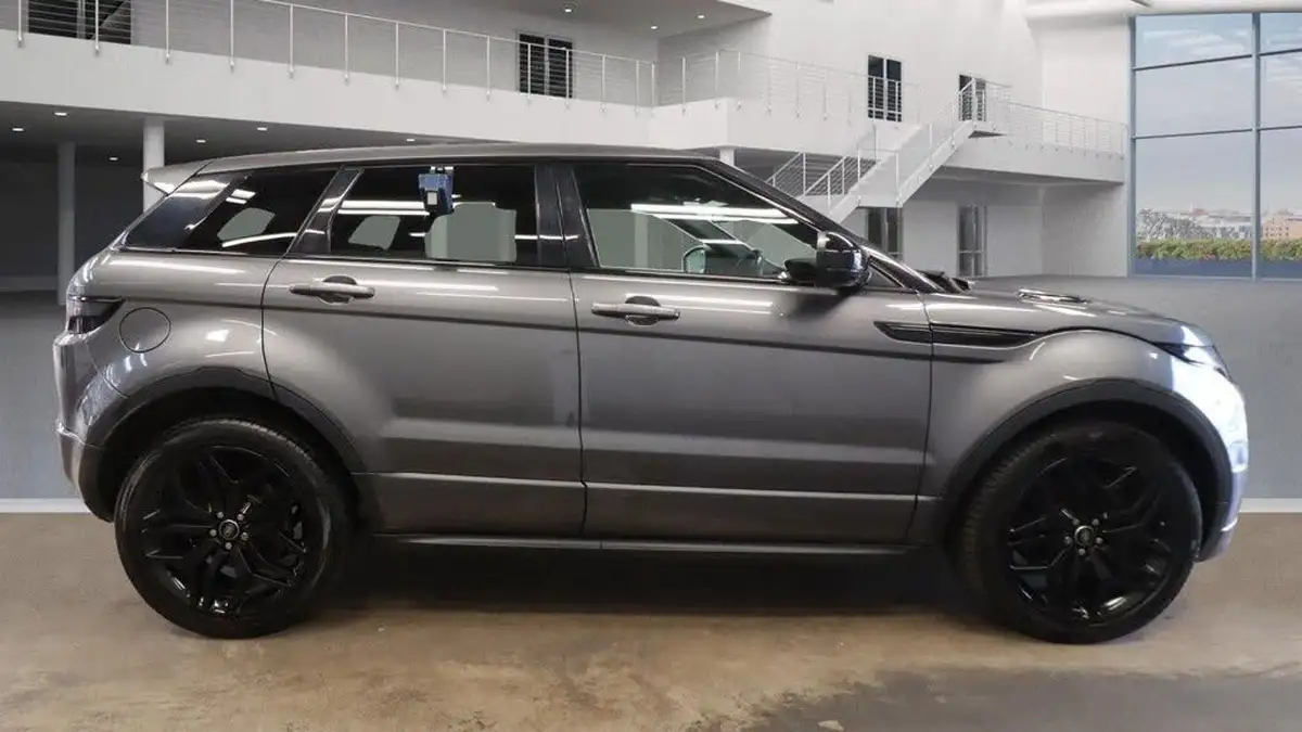 2017-land-rover-range-rover-evoque-20td4-hse-dynamic-ss-hatchback-5d-auto-big-4