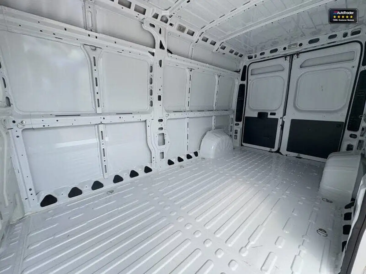 2022-citroen-relay-22bluehdi-35-l3h2-enterprise-panel-big-10