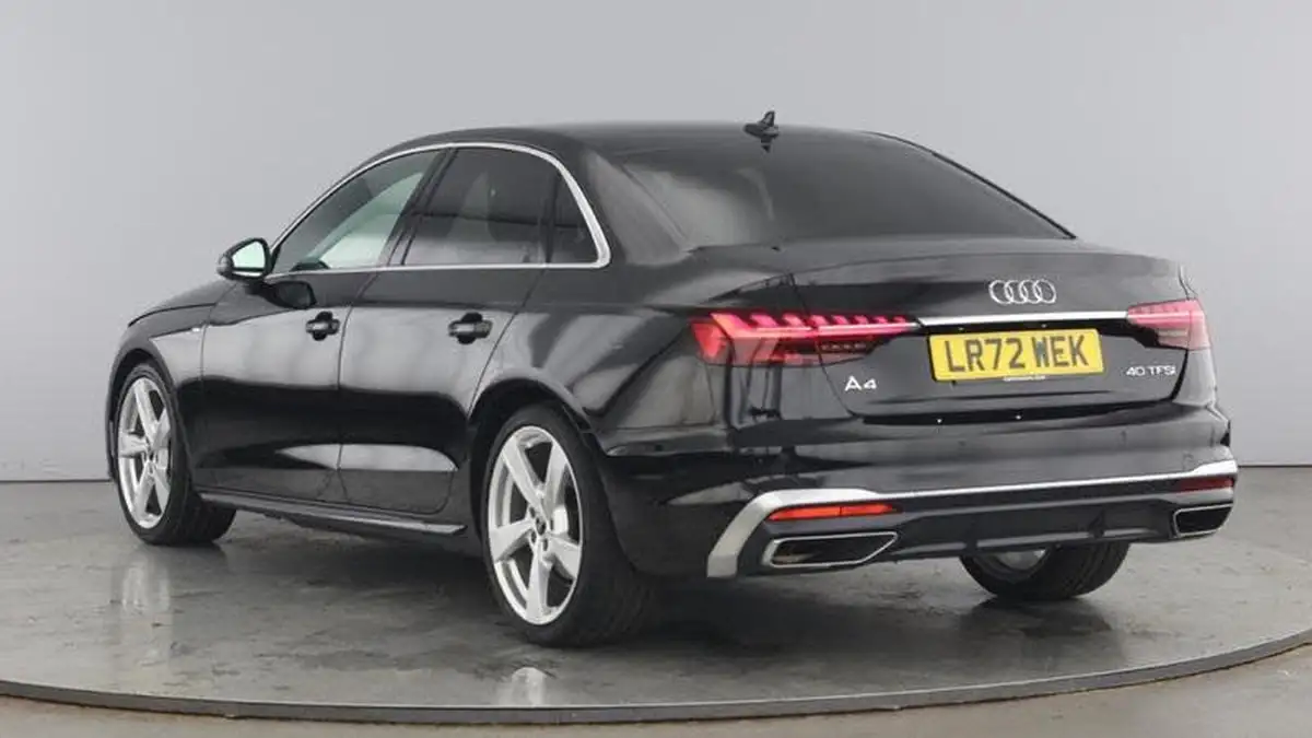 2022-audi-a4-20-40-tfsi-s-line-big-2