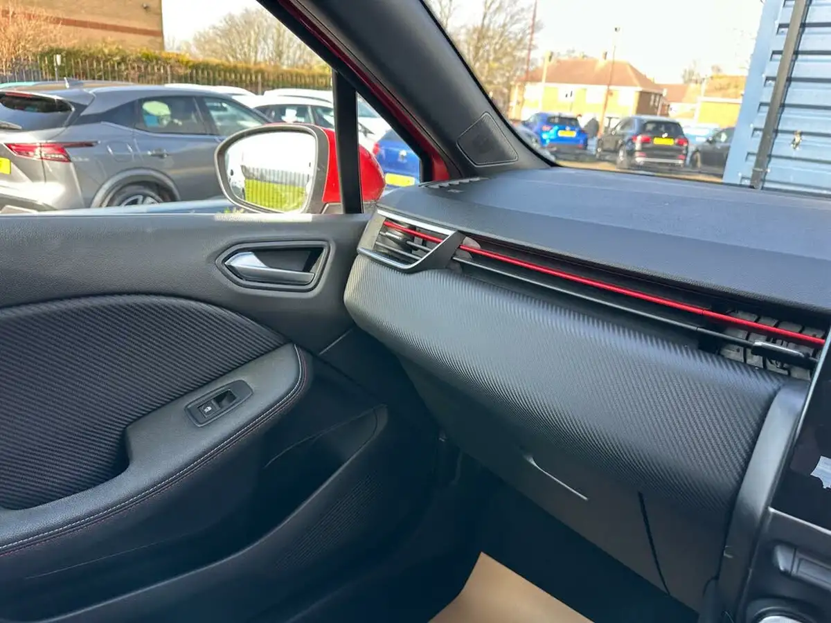 2022-renault-clio-16-rs-line-140ps-rs-line-e-tech-hybrid-big-38