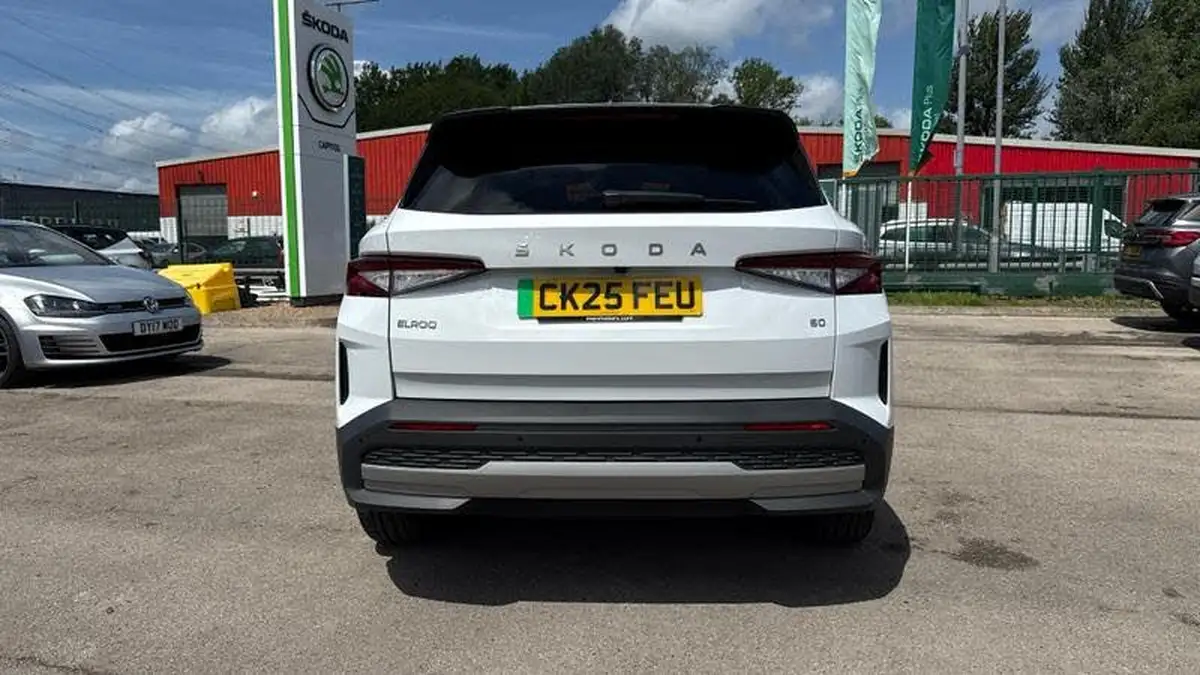 2025-skoda-elroq-e-edition-60-big-11