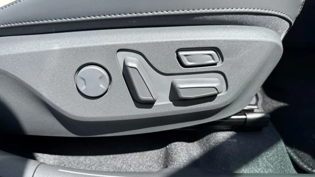 2025-kia-ev3-e-gt-line-s-big-22