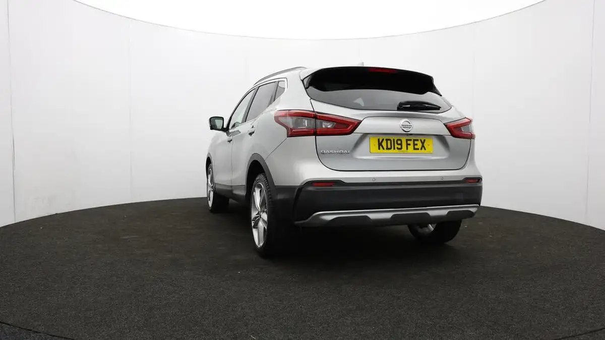 2019-nissan-qashqai-13-dig-t-n-motion-140ps-big-26