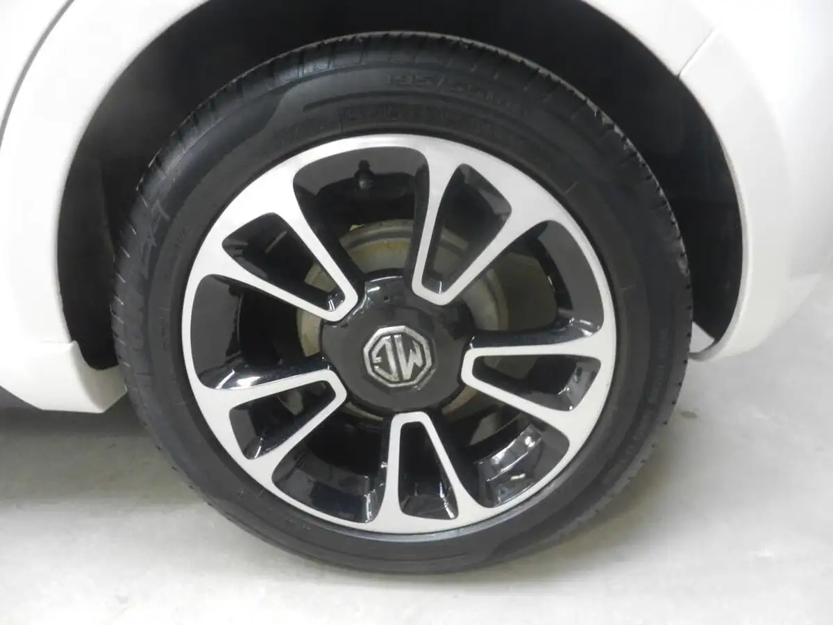 2016-mg-mg3-15-vti-tech-3style-ss-big-12