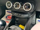 2016-fiat-500x-16multijet-lounge-small-8