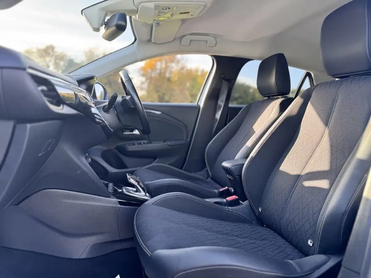 2020-vauxhall-corsa-12-turbo-elite-nav-premium-auto-big-30