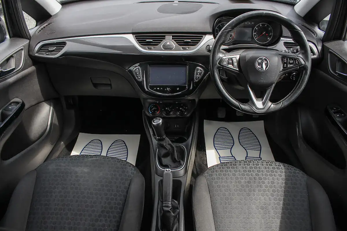2015-vauxhall-corsa-14-excite-ac-90ps-ecoflex-5d-1398cc-big-22