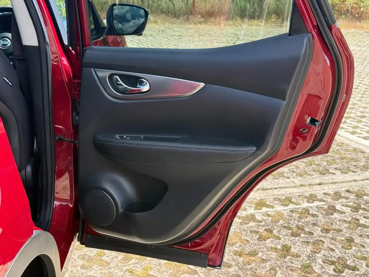 2018-nissan-qashqai-13-dig-t-n-connecta-160ps-big-47