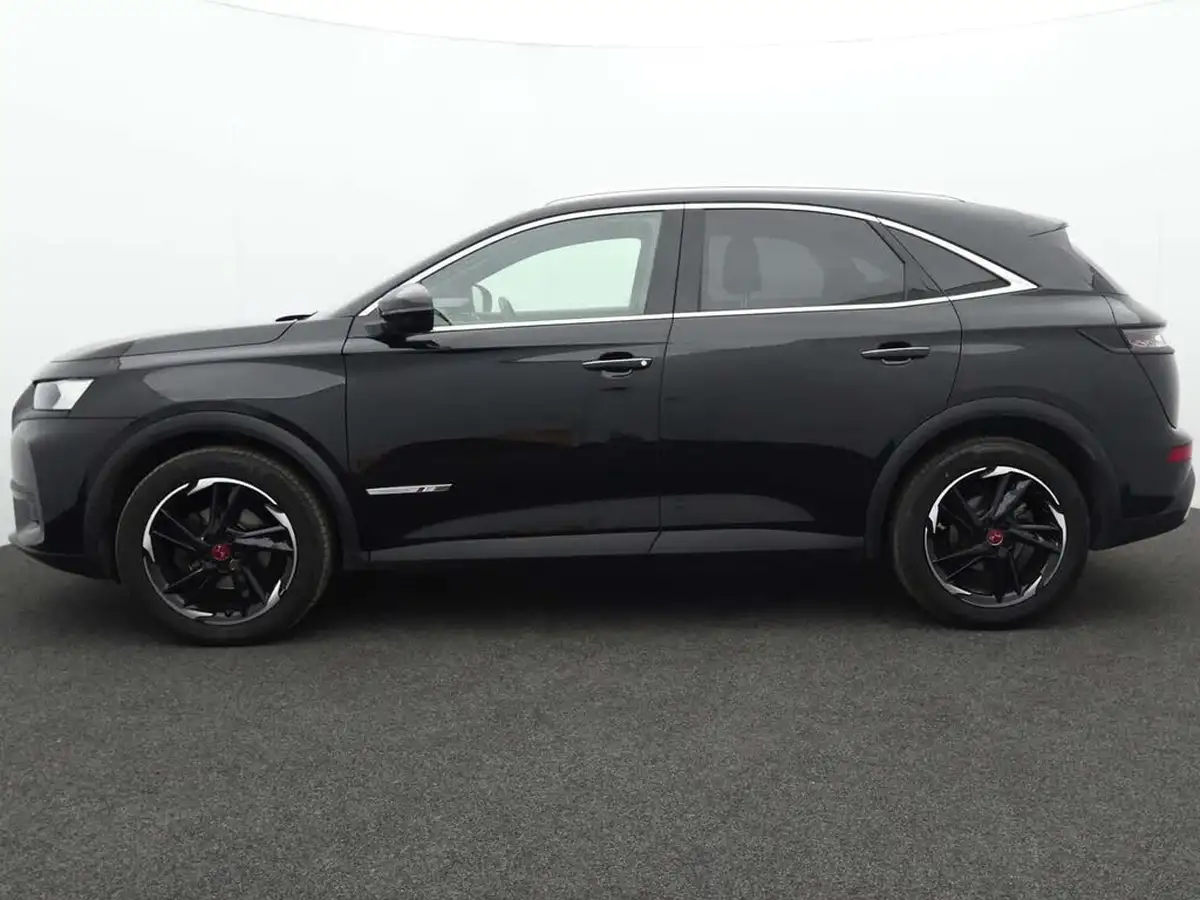 2020-ds-ds-7-crossback-16-puretech-performance-line-180ps-big-4
