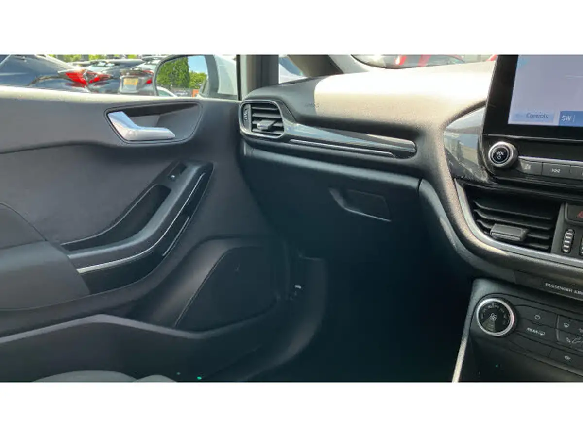 2022-ford-fiesta-10t-active-100ps-big-13
