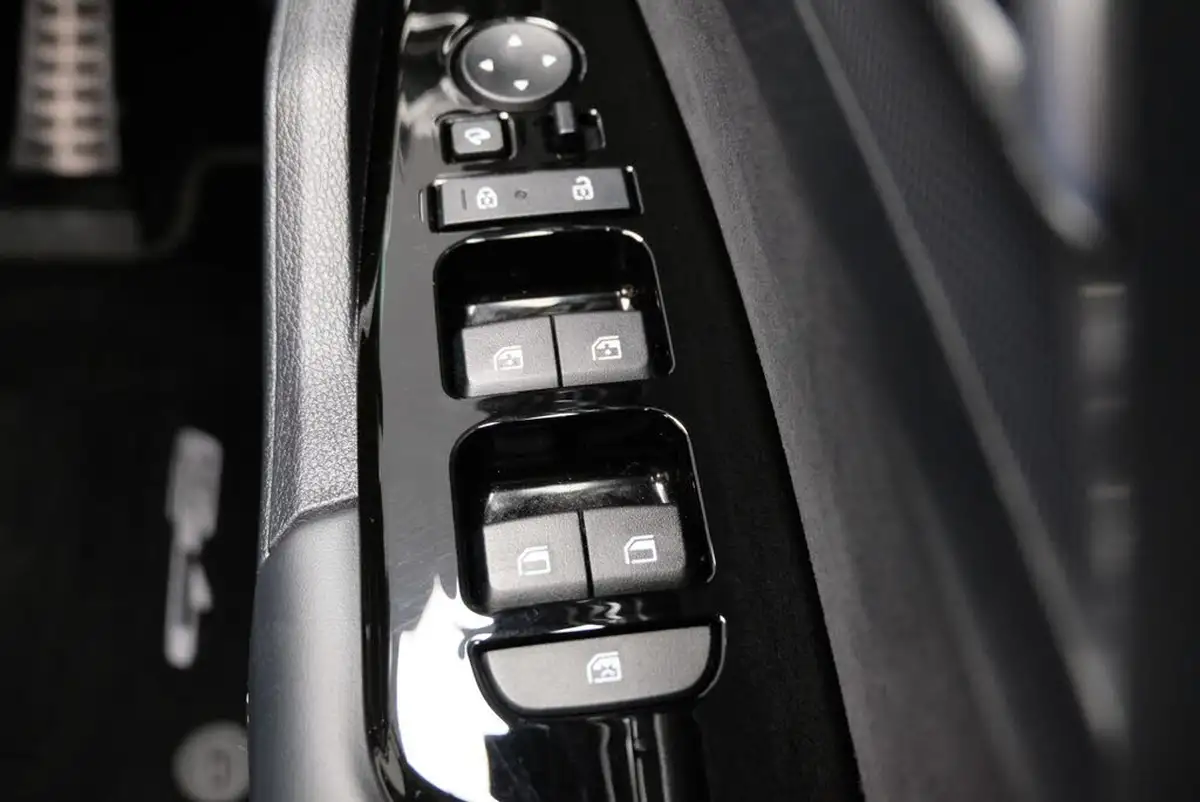 2024-kia-sportage-16-t-gdi-gt-line-s-157bhp-48v-dct-big-31