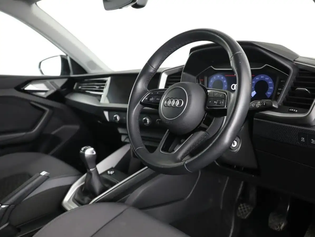2023-audi-a1-big-26