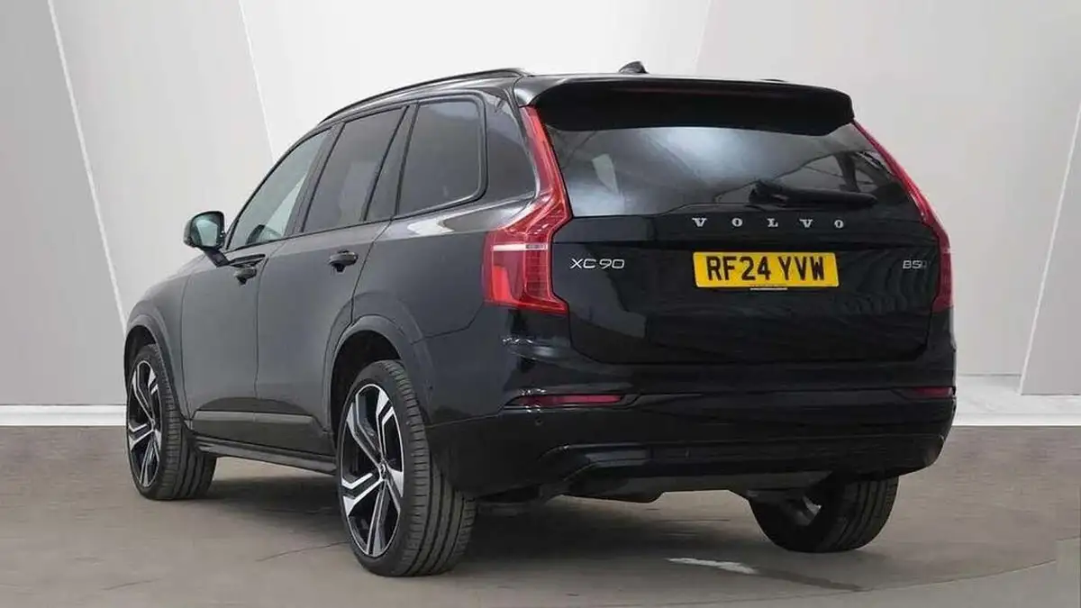 2024-volvo-xc90-20-b5-ultra-dark-big-2