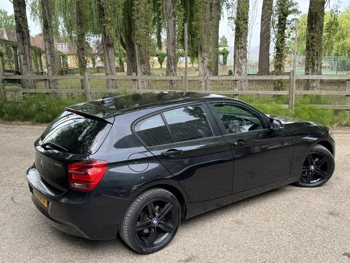 2015-bmw-1-series-16-116i-sport-5d-big-26