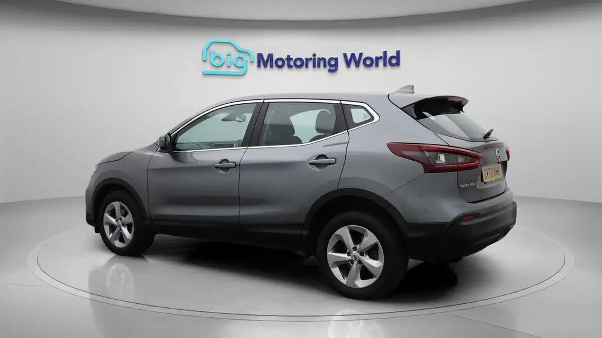 2020-nissan-qashqai-13-dig-t-acenta-premium-160ps-dct-big-5