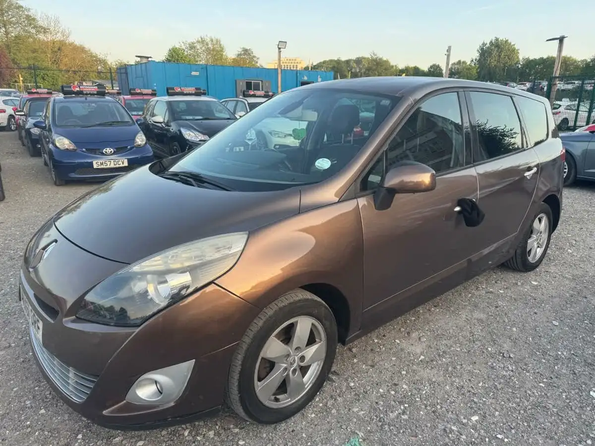 2011-renault-grand-scenic-15td-dynamique-tom-tom-110bhp-big-2