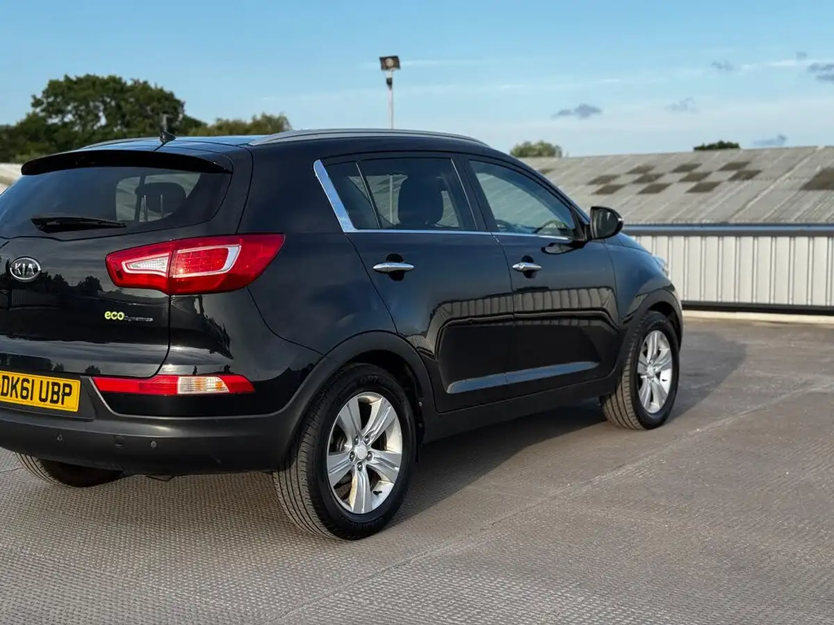 2011-kia-sportage-17td-2-big-6