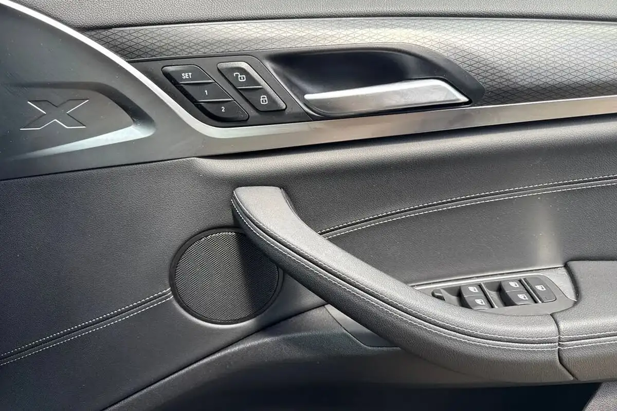 2022-bmw-x3-30-m40i-big-20