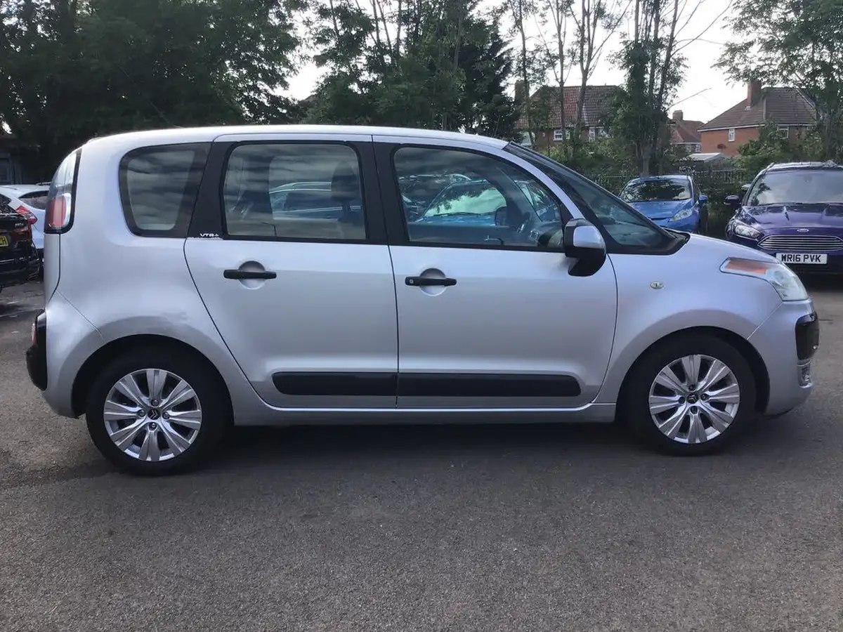 2009-citroen-c3-picasso-16hdi-vtr-big-7