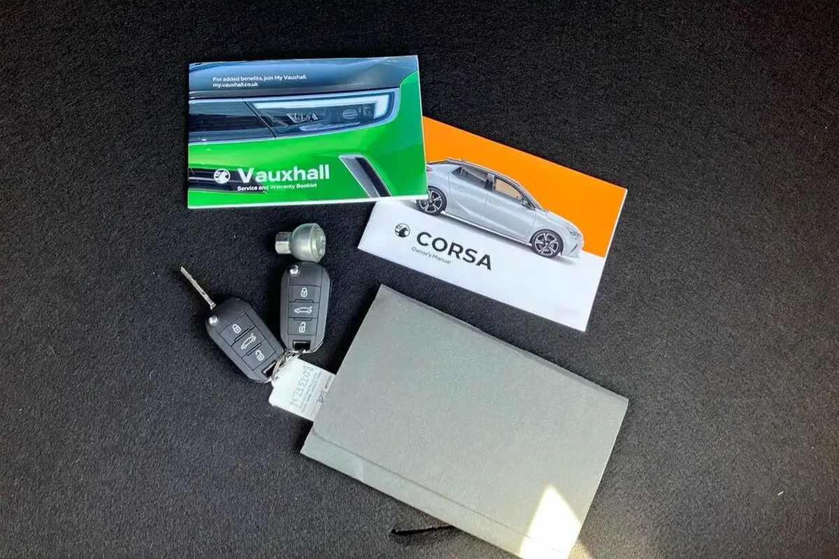 2023-vauxhall-corsa-12i-gs-big-42