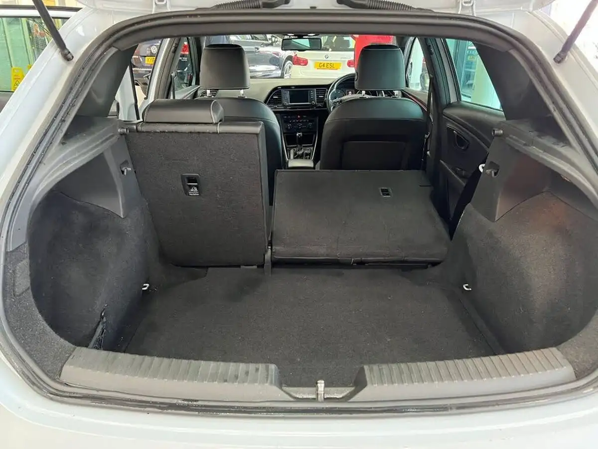 2014-seat-leon-20-cupra-280-ss-hatchback-5d-dsg-big-39