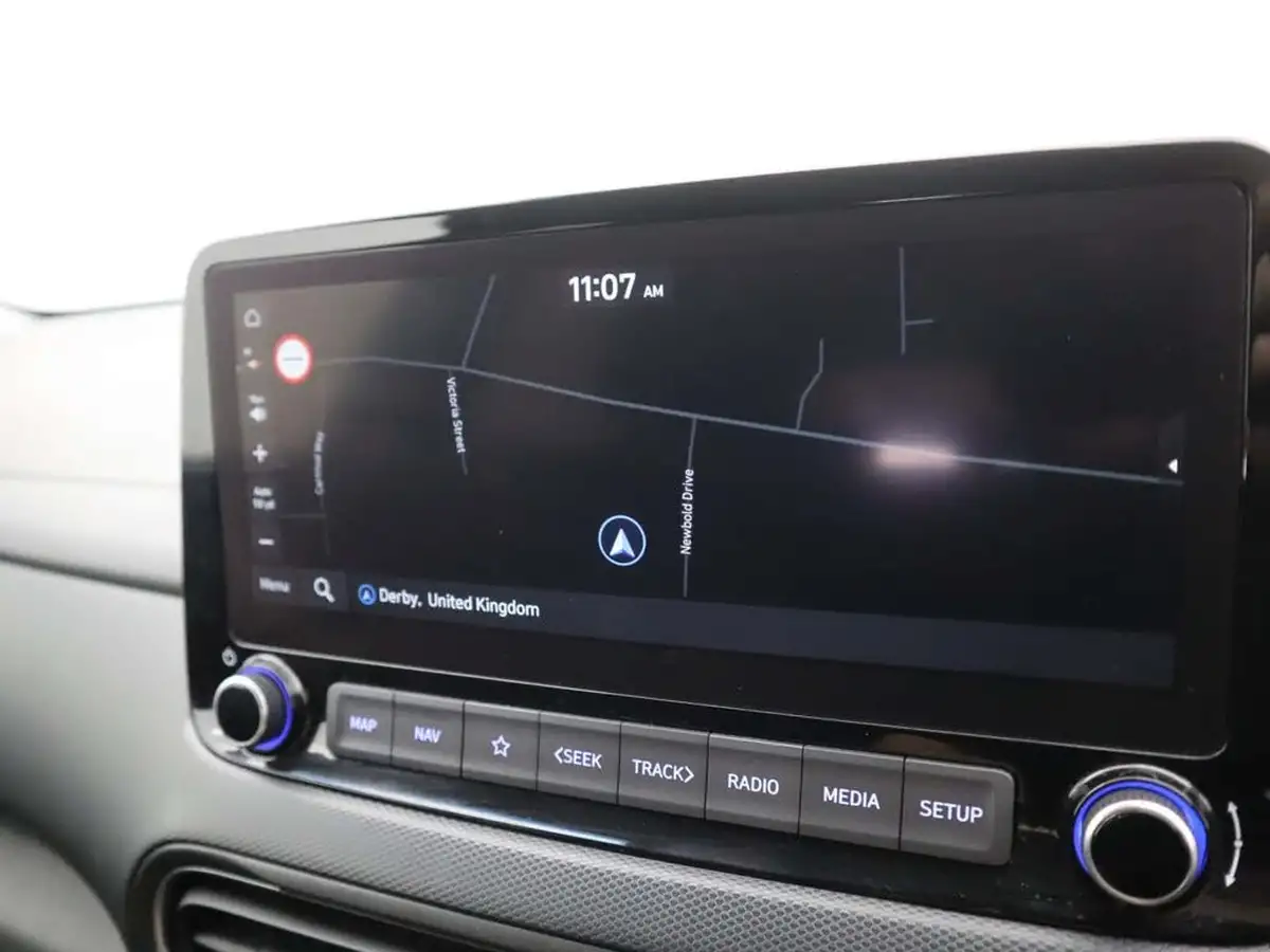 2022-hyundai-kona-16-gdi-premium-big-18