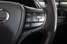 2019-lexus-es-300h-25-f-sport-small-18