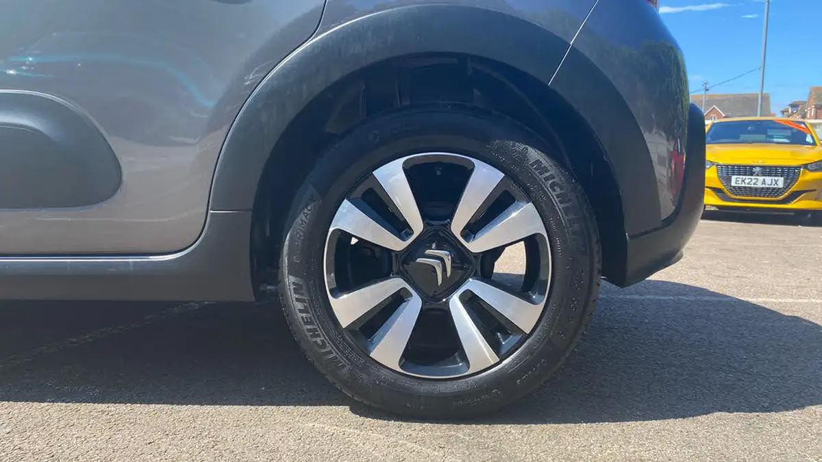 2022-citroen-c3-12-puretech-c-series-edition-83ps-ss-big-14