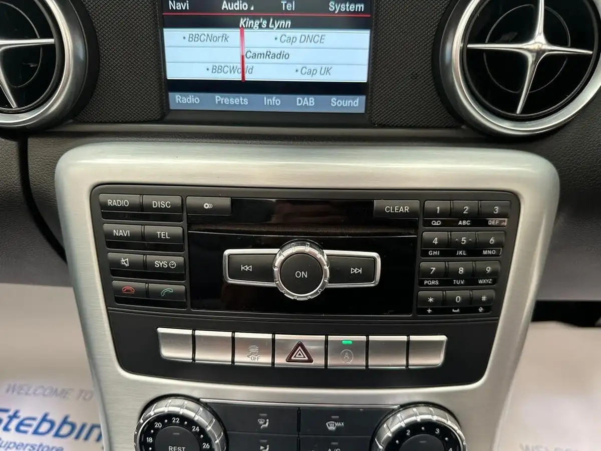 2015-mercedes-benz-slk-21cdi-slk250-amg-sport-big-10