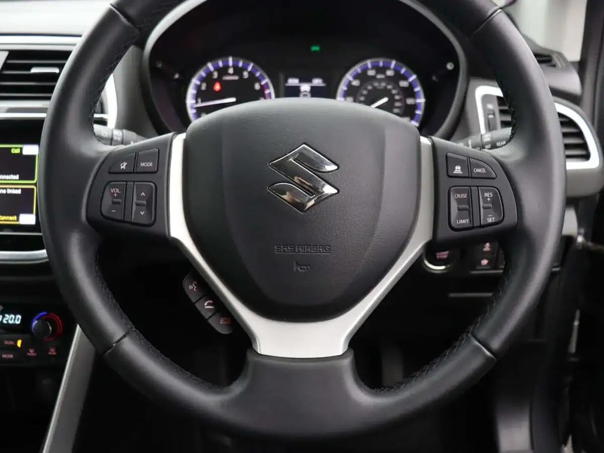 2021-suzuki-s-cross-14-boosterjet-sz-t-big-35