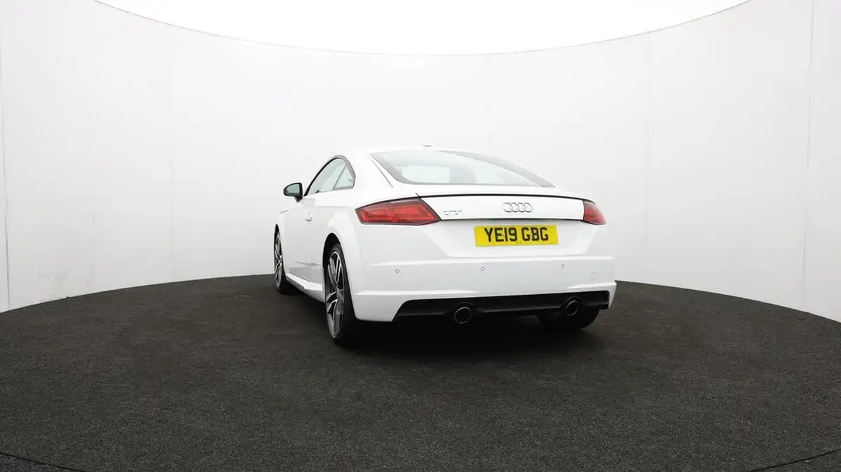 2019-audi-tt-coupe-20-40-tfsi-sport-big-32