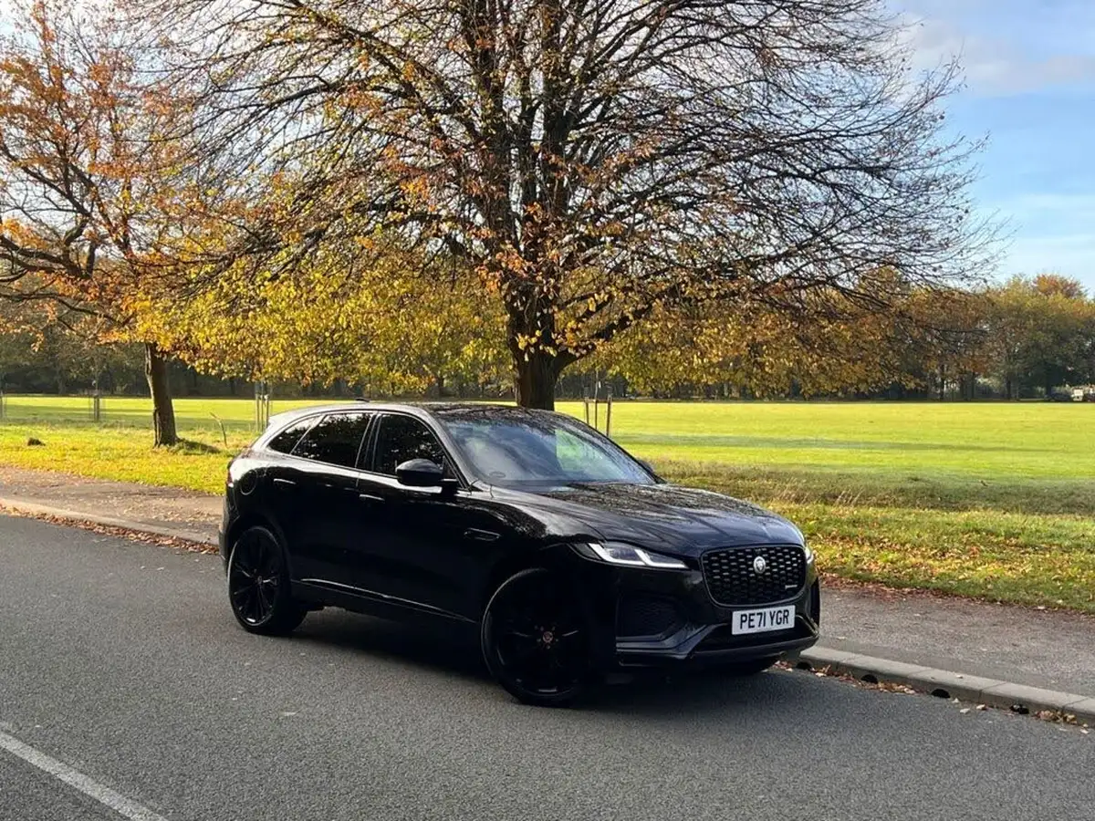 2021-jaguar-f-pace-30-d300-r-dynamic-se-mhev-big-3