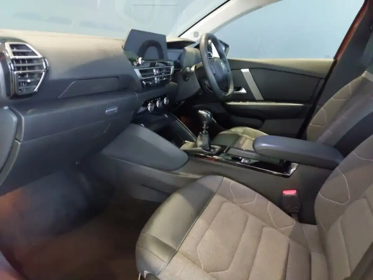 2022-citroen-c4-12-puretech-sense-plus-big-4
