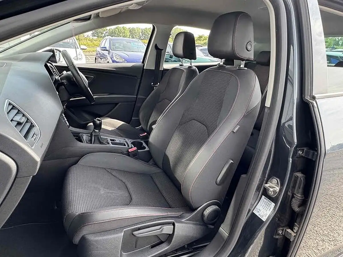 2018-seat-leon-15-tsi-evo-fr-130ps-hatchback-big-30