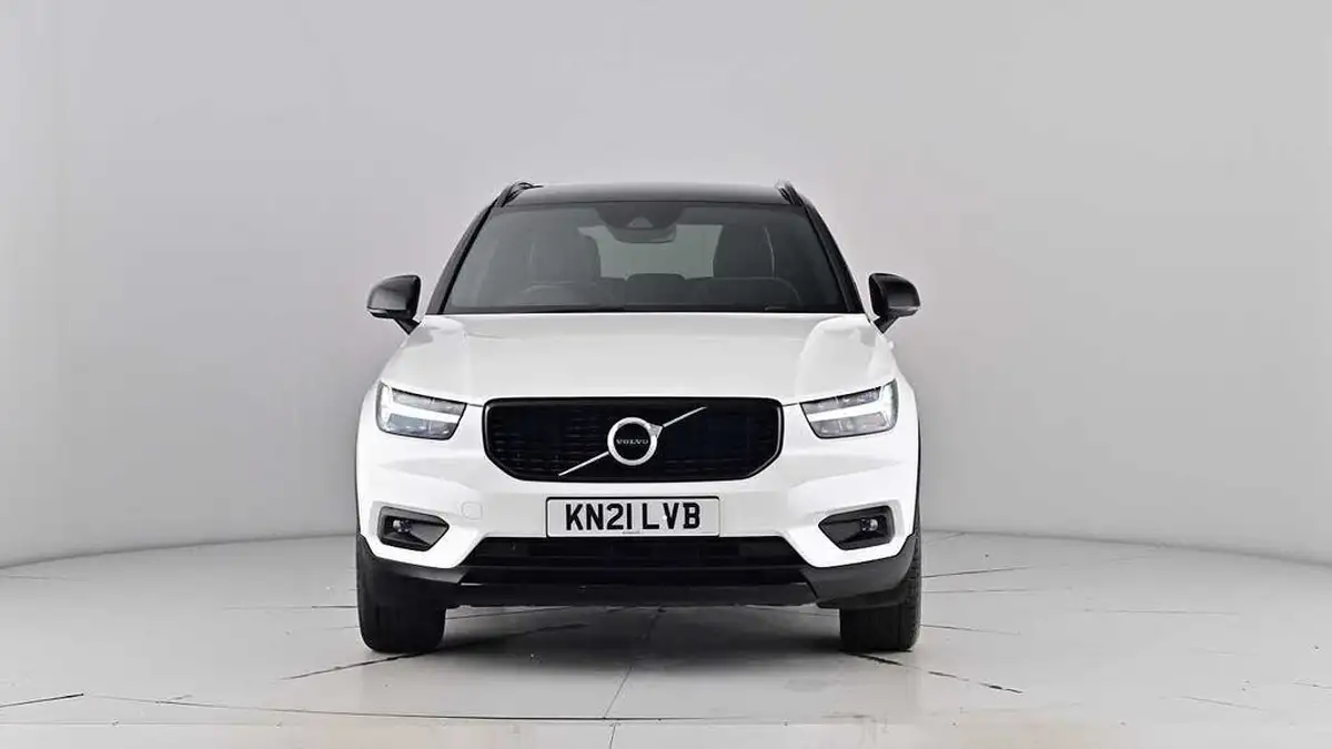 2021-volvo-xc40-15-t3-r-design-161bhp-big-51