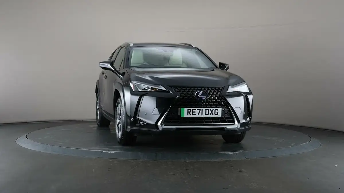 2021-lexus-ux-300e-e-ux-big-47