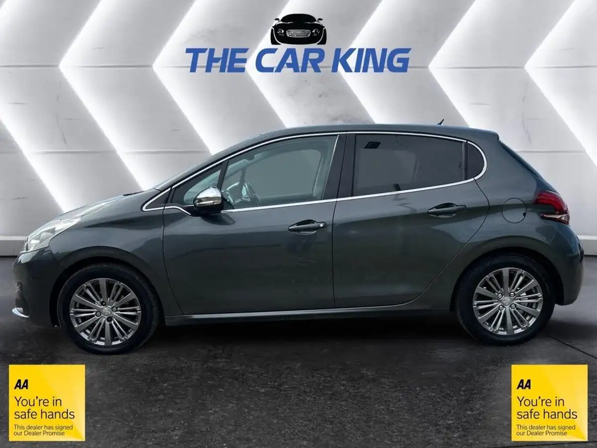 2015-peugeot-208-12-puretech-allure-82bhp-5d-big-4